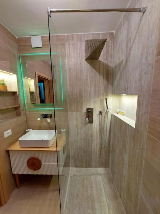 Frequency 286 Tirane Apartment Exterior foto